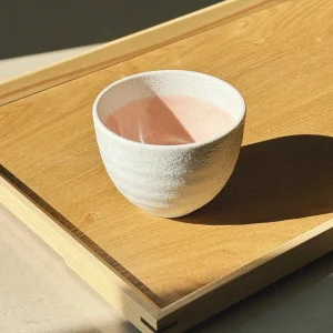 Japansk tekop i hvid og rosa keramik | 160 ml